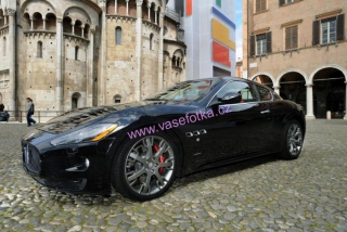 poster č.230066 Maserati Granturismo