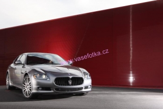 poster č.230207 Maserati Quattroporte